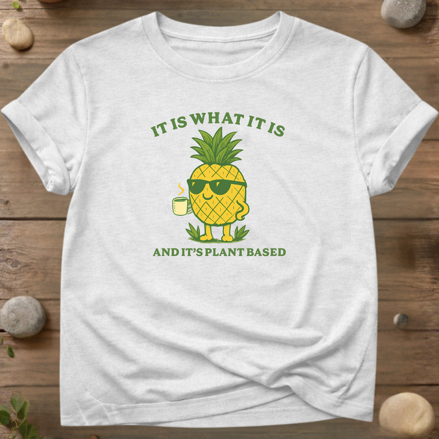 Plantaardig T-shirt met ananasprint | Grappig veganistisch T-shirt | Leuk shirt met fruitprint | Milieuvriendelijk T-shirt van biologisch katoen
